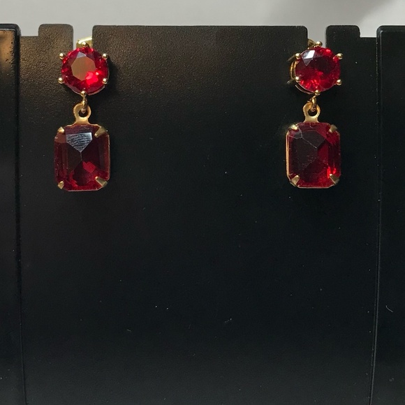 Crimson Peak Lady Edith Sharpe Gothic Ruby Earrings, Handmade Replicas - Picture 9 of 14